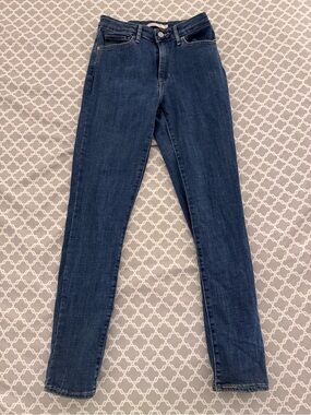Levi 721 High Rise Skinny W27 L30 Jeans